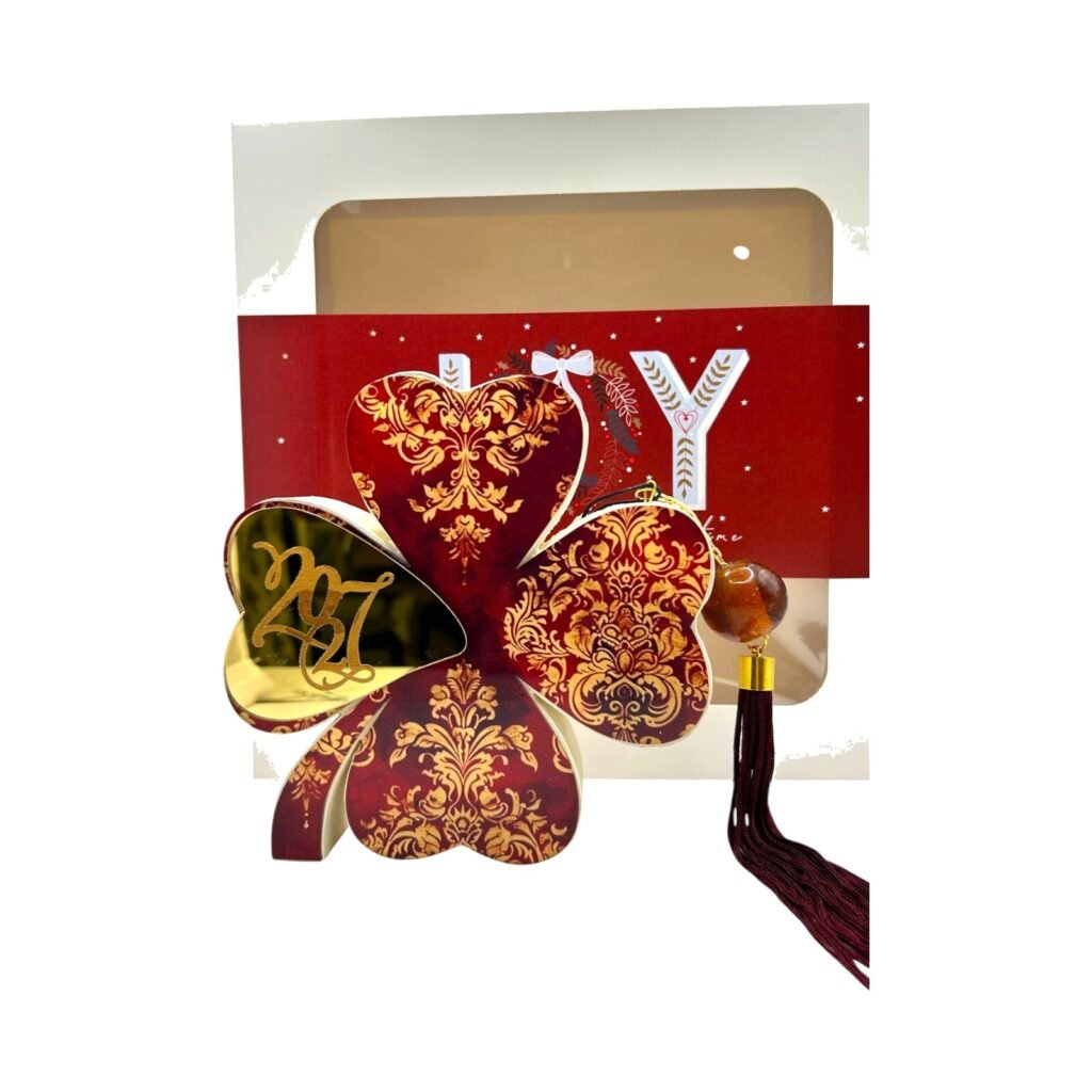 Ξύλινο τετράφυλλο τριφύλλι Merry Roses σε κόκκινο μπαρόκ με χρυσό 2027