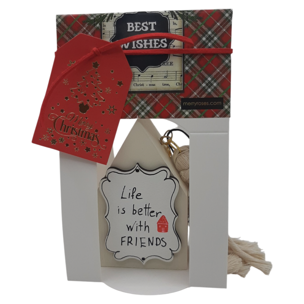 Ξύλινο σπιτάκι Merry Roses σε λευκό με την πλακέτα Life is better with friends